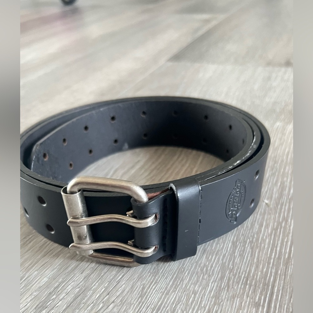 Dickies Black Belt with Silver Buckle